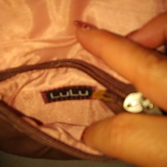 LULU Tan RIVOT Exbellishment Wristlet Change Purse - Picture 7 of 8